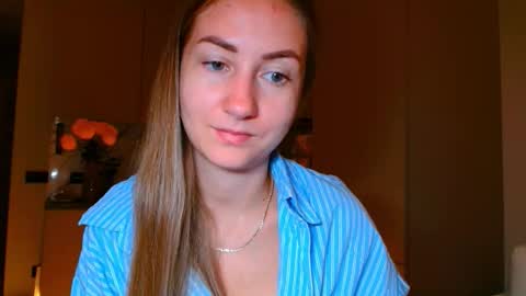  Kira  online show from November 13, 6:56 am