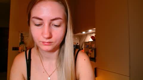  Kira  online show from February 13, 7:21 am