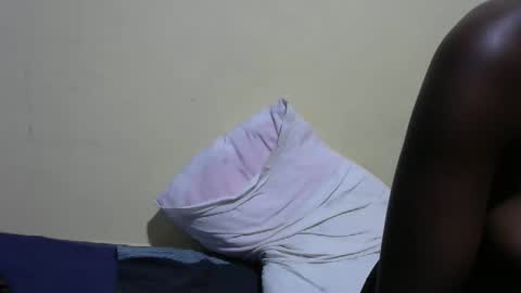 talishaqueen online show from March 11, 7:45 am