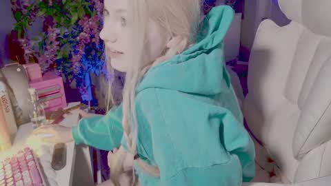Talula  - OF talulaa online show from May 31, 12:16 am