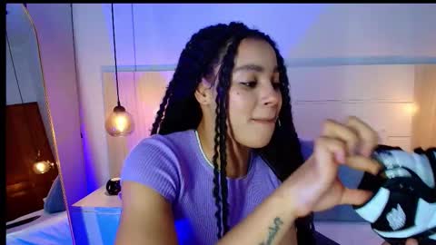 Tamara  online show from December 17, 4:00 pm