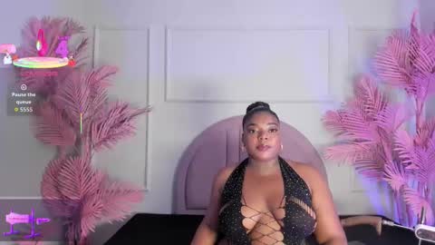 tamaramilleer online show from January 7, 3:32 am