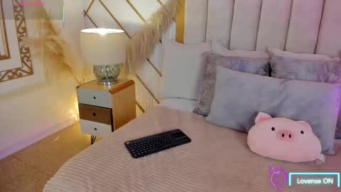 Snapshot of tamy_honey chatting on October 6, 11:31 pm Tamy online show from October 6, 11:31 pm