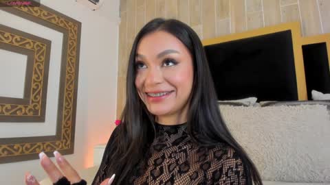 Snapshot of tamy_honey chatting on January 18, 6:32 pm Tamy online show from January 18, 6:32 pm