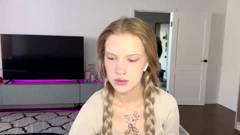 Alisa online show from February 11, 11:12 am