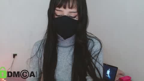 xemy Please help me to reach 1000 thumbs up online show from January 16, 10:55 pm