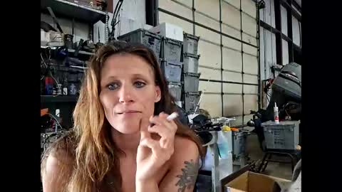 tastypeach6989 online show from April 23, 5:37 pm