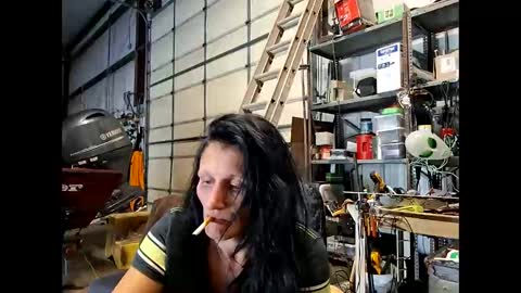 tastypeach6989 online show from May 7, 8:34 pm
