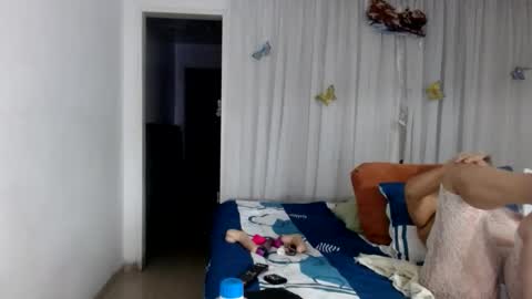 tatiana giraldo online show from January 10, 2:05 am