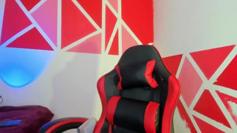 tatiana onnel online show from April 2, 7:44 pm