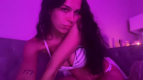 rafaella online show from June 30, 6:57 am