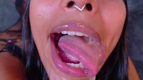 Taty Miller online show from May 31, 6:09 pm