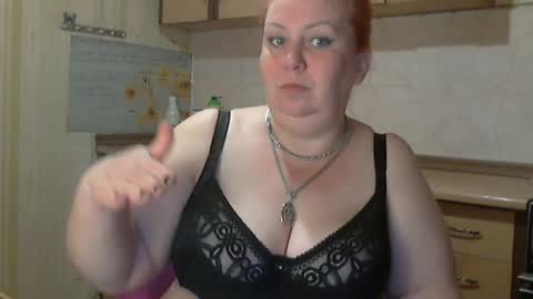 tatyanka_ online show from April 17, 2:02 am