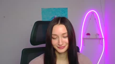 Taya online show from March 31, 6:13 am