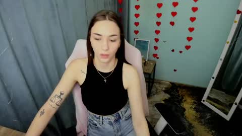 Tayla online show from April 15, 8:04 am