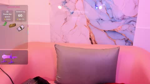 taylor_cupper_ online show from November 19, 4:12 am