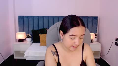 taylor_kelsiee online show from March 5, 12:45 pm
