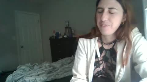 taylorslay online show from February 4, 8:23 pm