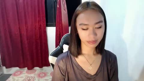 your future wife online show from April 11, 7:06 pm