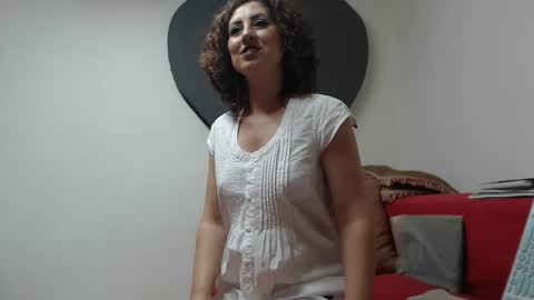 ALICIA--- online show from February 11, 6:59 am