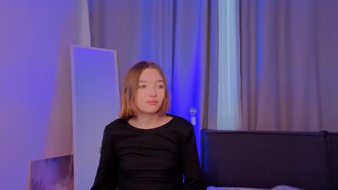 all me precious   online show from February 13, 11:34 am