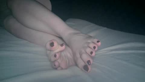 Viv West online show from November 28, 4:26 am