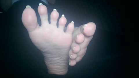 Viv West online show from October 1, 3:00 am