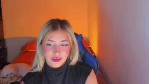 Sara online show from May 3, 12:19 pm