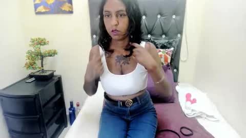 temptressqeen online show from November 22, 10:40 am