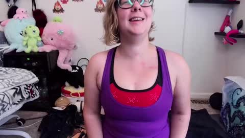 Pixie Pix or Pickle online show from September 17, 8:07 pm