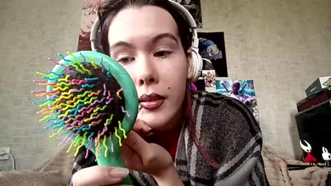 Alice online show from April 25, 10:07 am