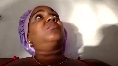 teresam81 online show from January 8, 8:57 pm