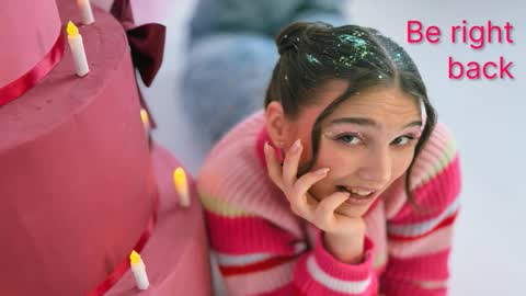 Tessa online show from February 11, 6:04 am