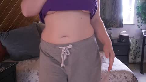 Tessa online show from July 6, 2:22 pm