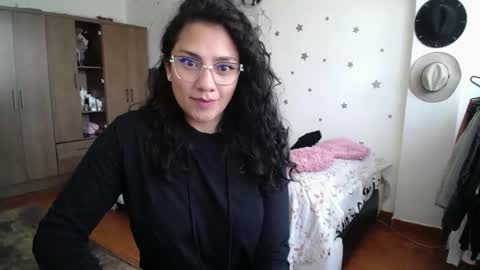    online show from October 24, 7:10 pm