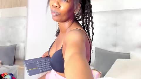 ThaliaWest online show from February 8, 12:42 pm