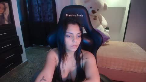 Paola online show from March 25, 6:33 pm