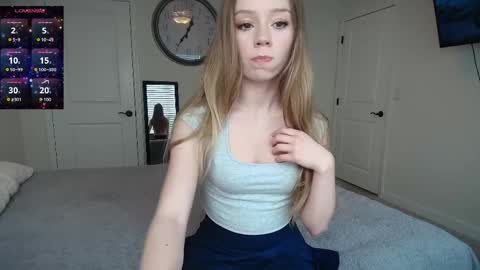 the_hotties online show from April 9, 6:35 pm