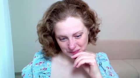 Ella online show from March 10, 6:27 am