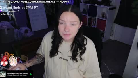 Lilith Jane online show from April 9, 12:02 am