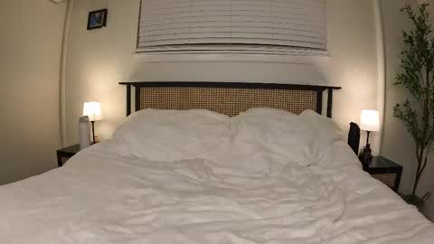 naturallovers online show from October 24, 3:24 am