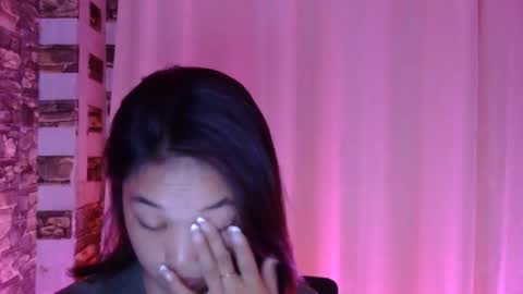 thessssy online show from April 3, 9:24 pm