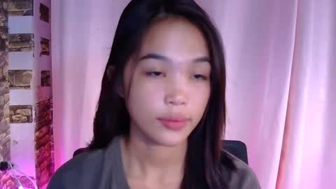 thessssy online show from April 13, 9:48 pm