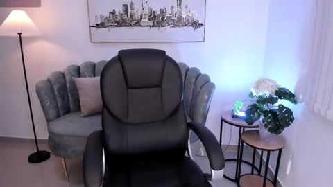 thiara online show from February 24, 8:18 pm