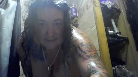 thickandjuicy7612 online show from July 24, 9:33 pm
