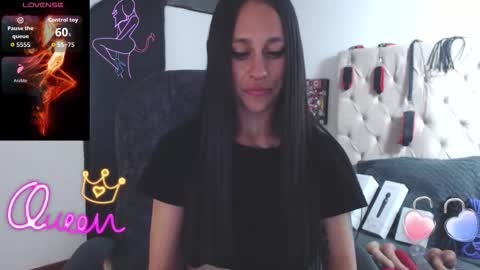 MADAME online show from January 5, 6:00 pm