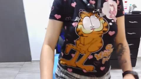 Snapshot of thomascooper_cams chatting on February 1, 1:12 am VALERIA online show from February 1, 1:12 am