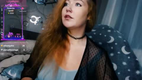 Snapshot of tia_meow chatting on September 27, 6:04 pm tiameow online show from September 27, 6:04 pm