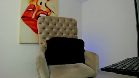 carolina online show from October 21, 8:35 pm