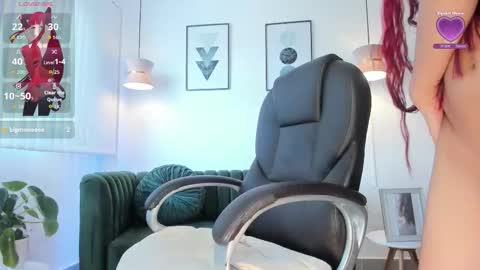 Tiana Cruz online show from February 18, 9:36 pm